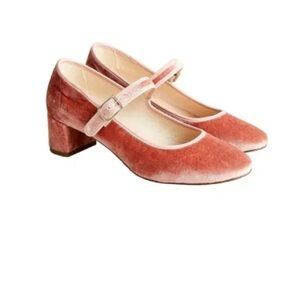 Elegant Pink Velvet Mary Jane Pump